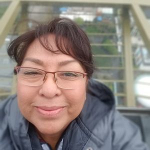 Meet your Posher, Stella